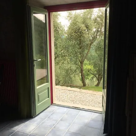 Encanto Di Arlia Bed & Breakfast Fivizzano
